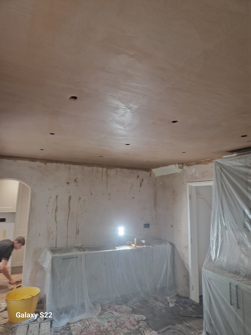 S G PLASTERERS — Photos 1