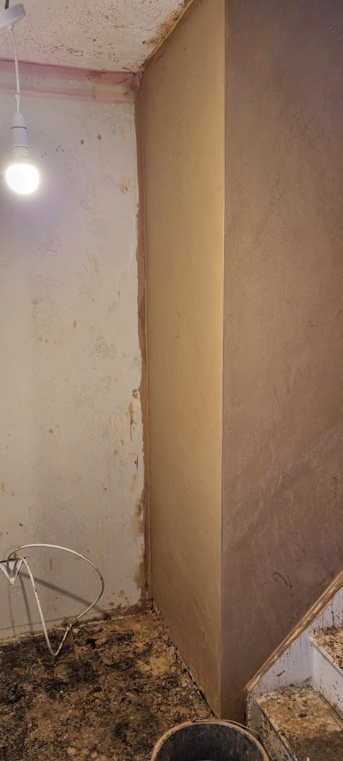 S G PLASTERERS — Photos 10